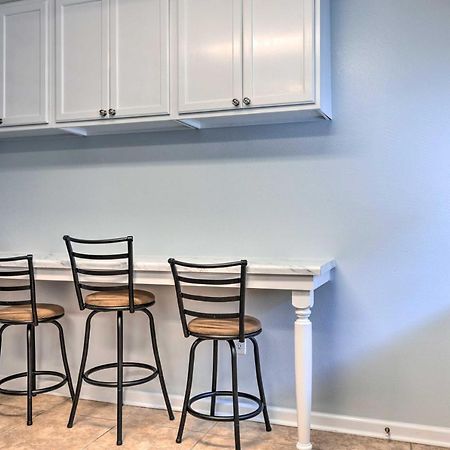 Downtown Gulf Shores Condo - 1 Block To Beach! Bagian luar foto