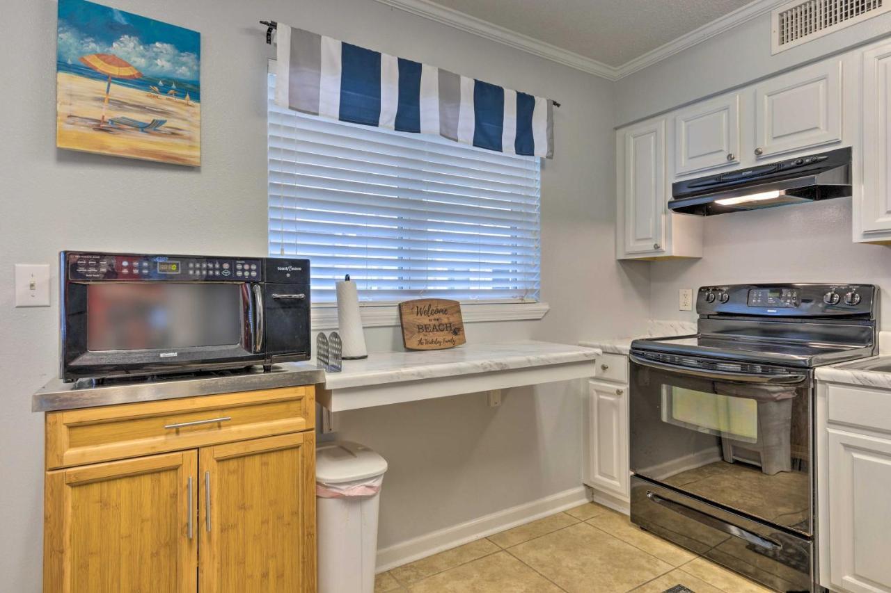 Downtown Gulf Shores Condo - 1 Block To Beach! Bagian luar foto