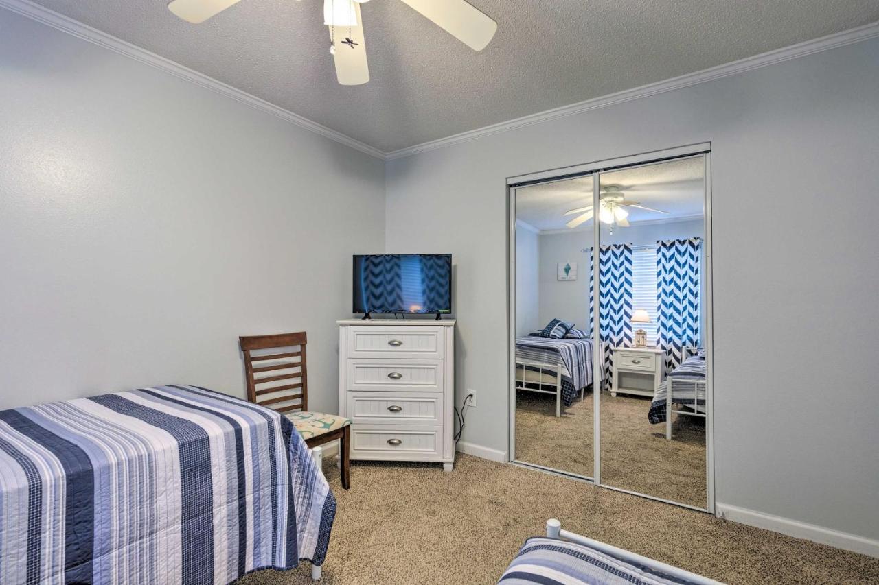 Downtown Gulf Shores Condo - 1 Block To Beach! Bagian luar foto